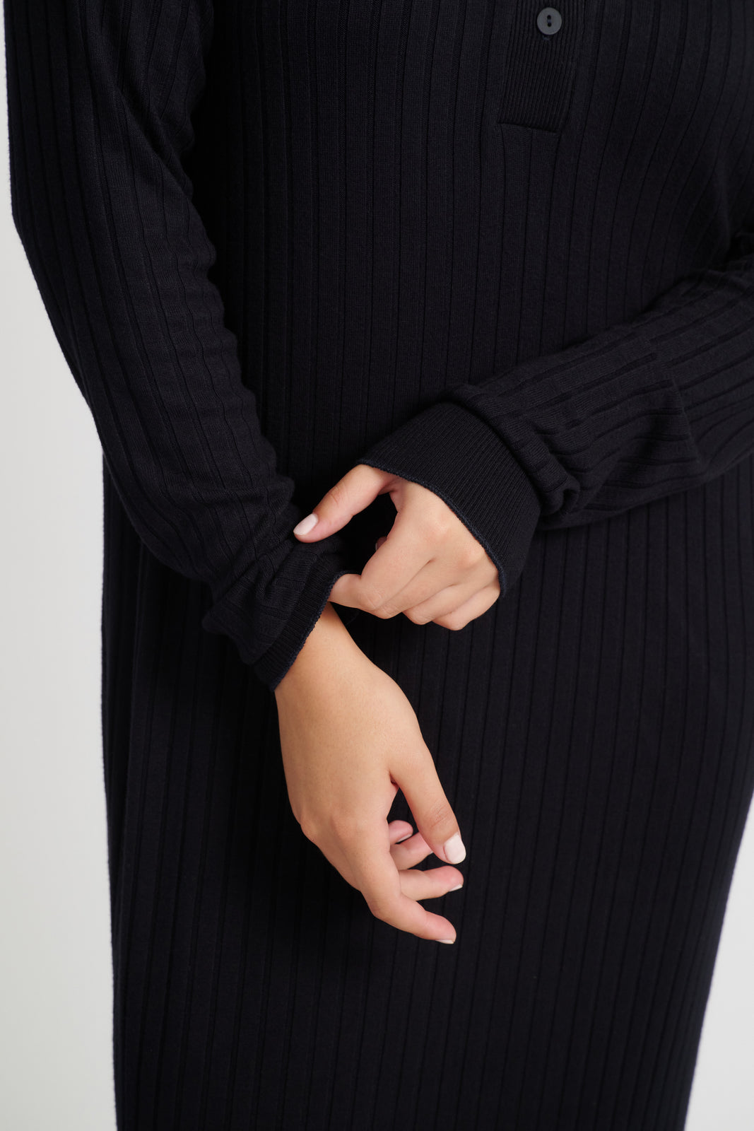 Alaia Midi